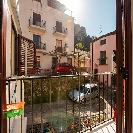 La Casetta Della Rocca * Cefalu